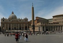 Den katolske kirke forbød Bibelen.